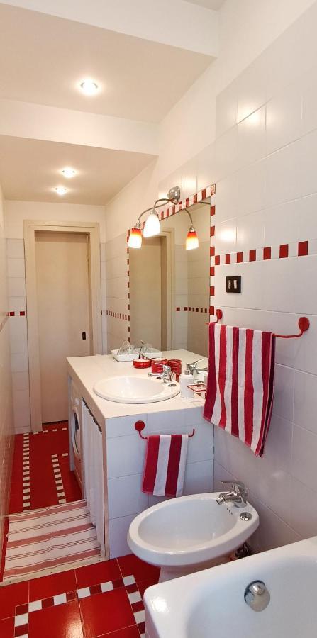 Casa Julí: 70mq-Centro-Trieste Esterno foto